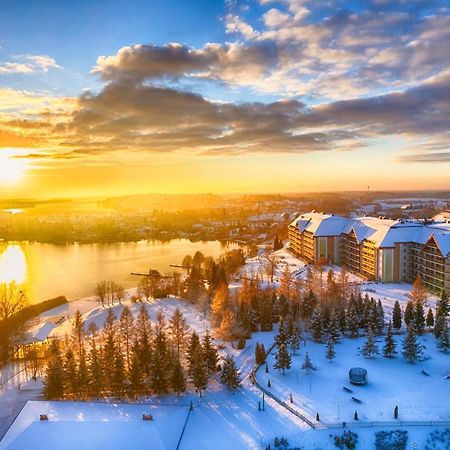 Hotel Golebiewski Mikolajki Экстерьер фото