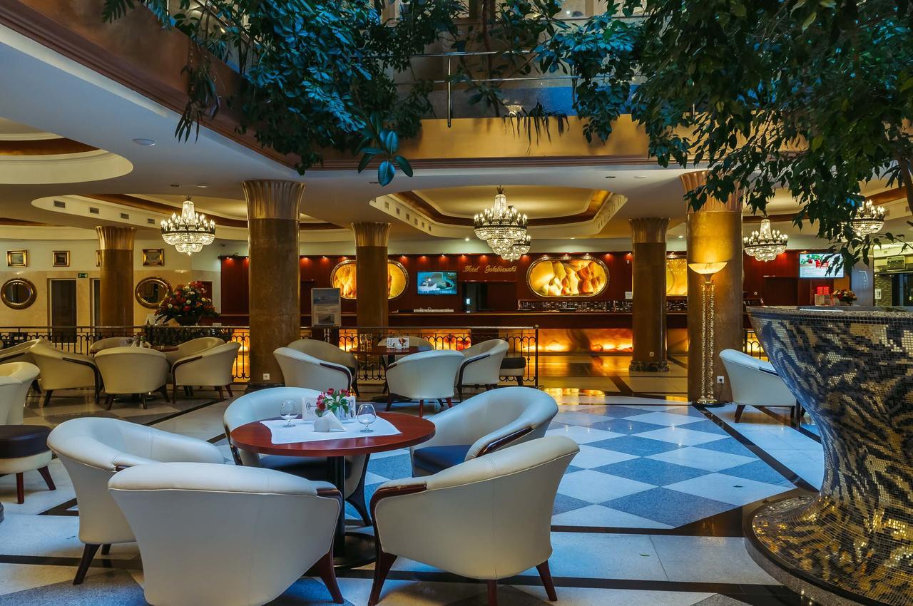 Hotel Golebiewski Mikolajki Экстерьер фото